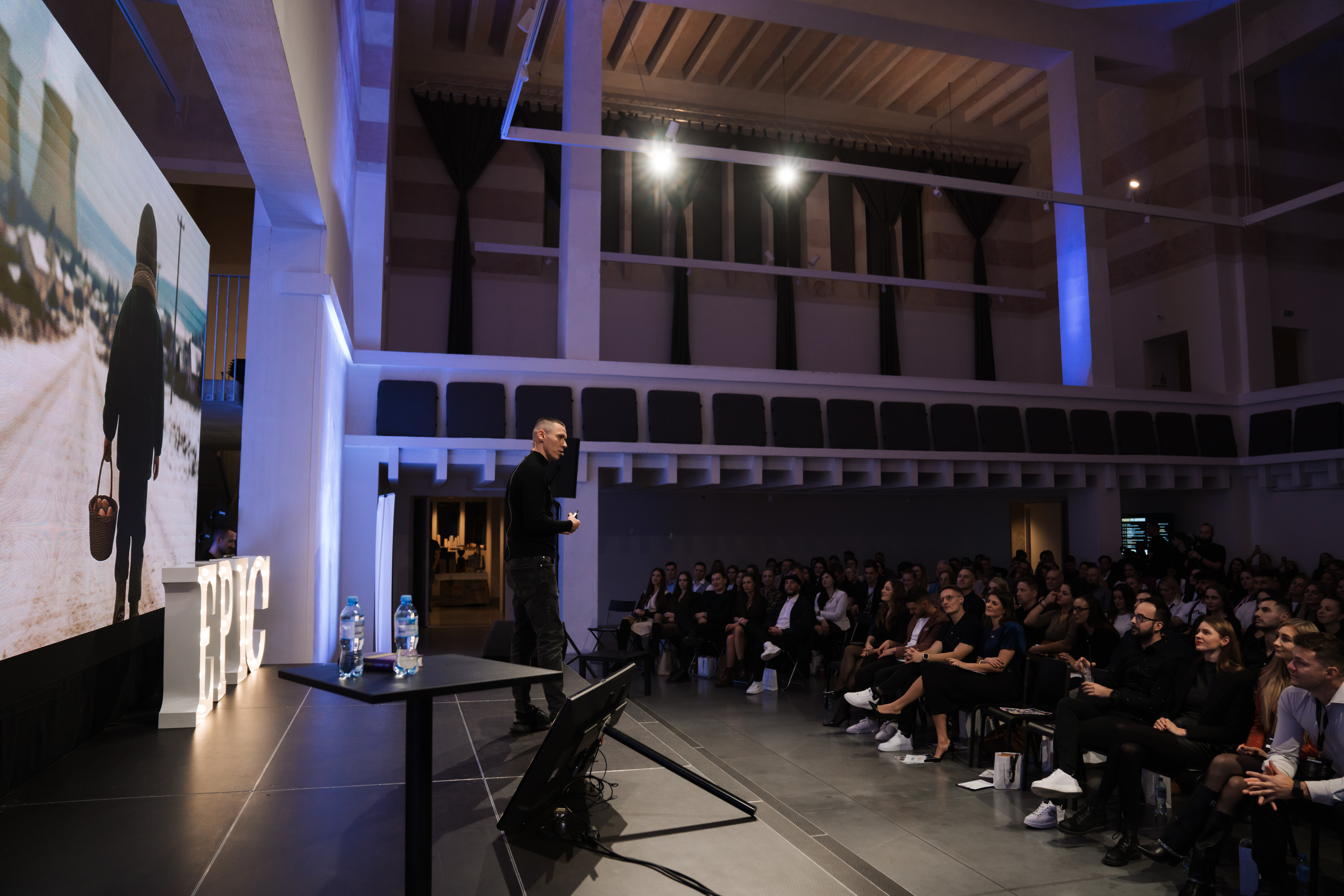 Speaker — Architekt financovania